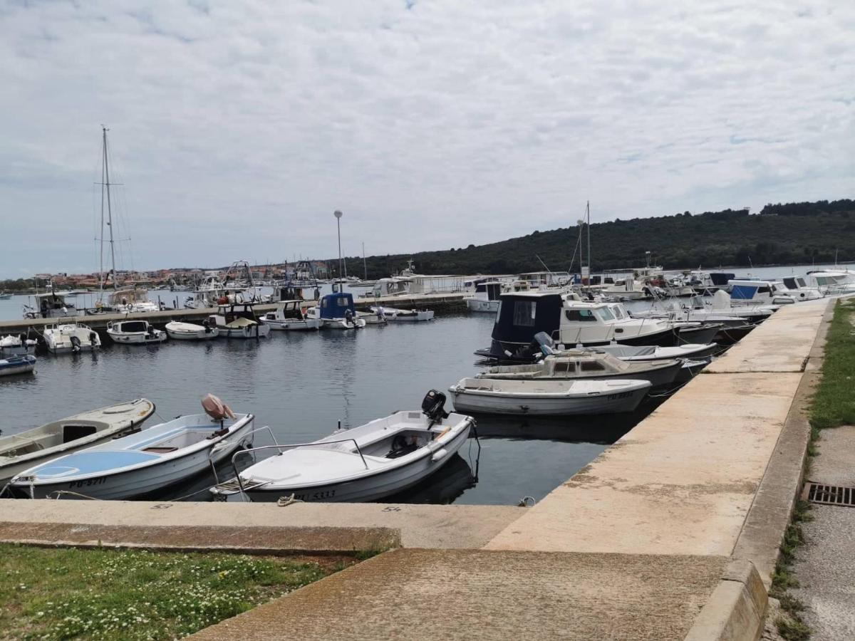 Black Pearl - Luxury Seaside App With Pool & Bbq, Istra Banjole Luaran gambar