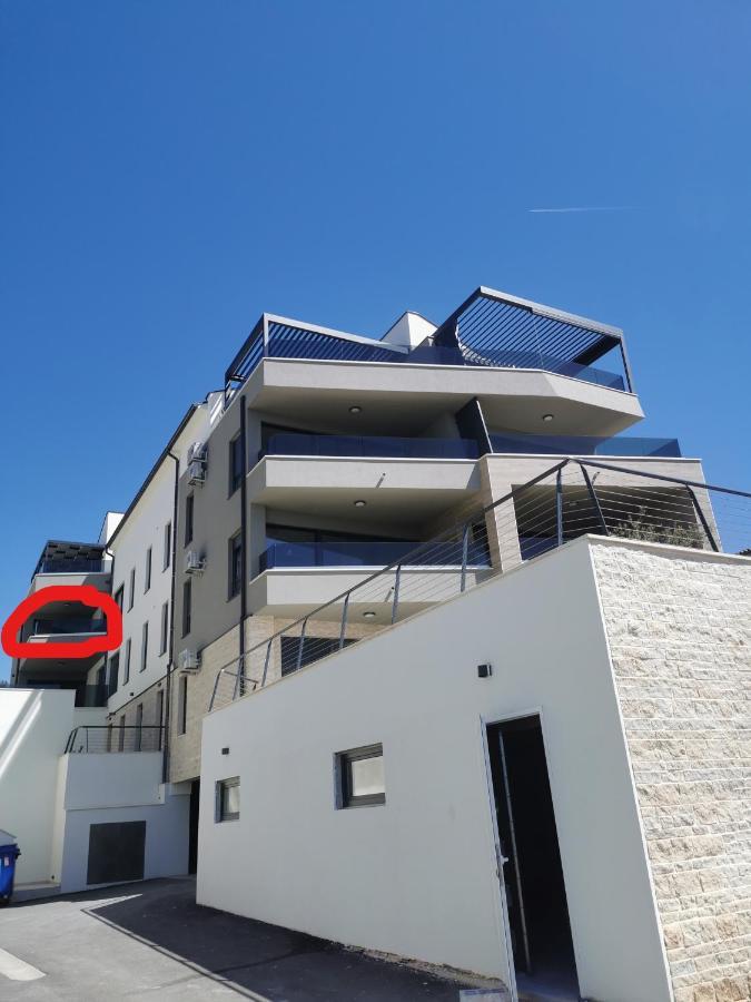 Black Pearl - Luxury Seaside App With Pool & Bbq, Istra Banjole Luaran gambar